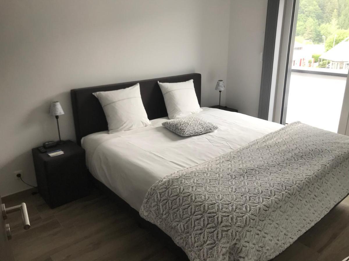 Penthouse Lebierre Hotel Малмеди Екстериор снимка
