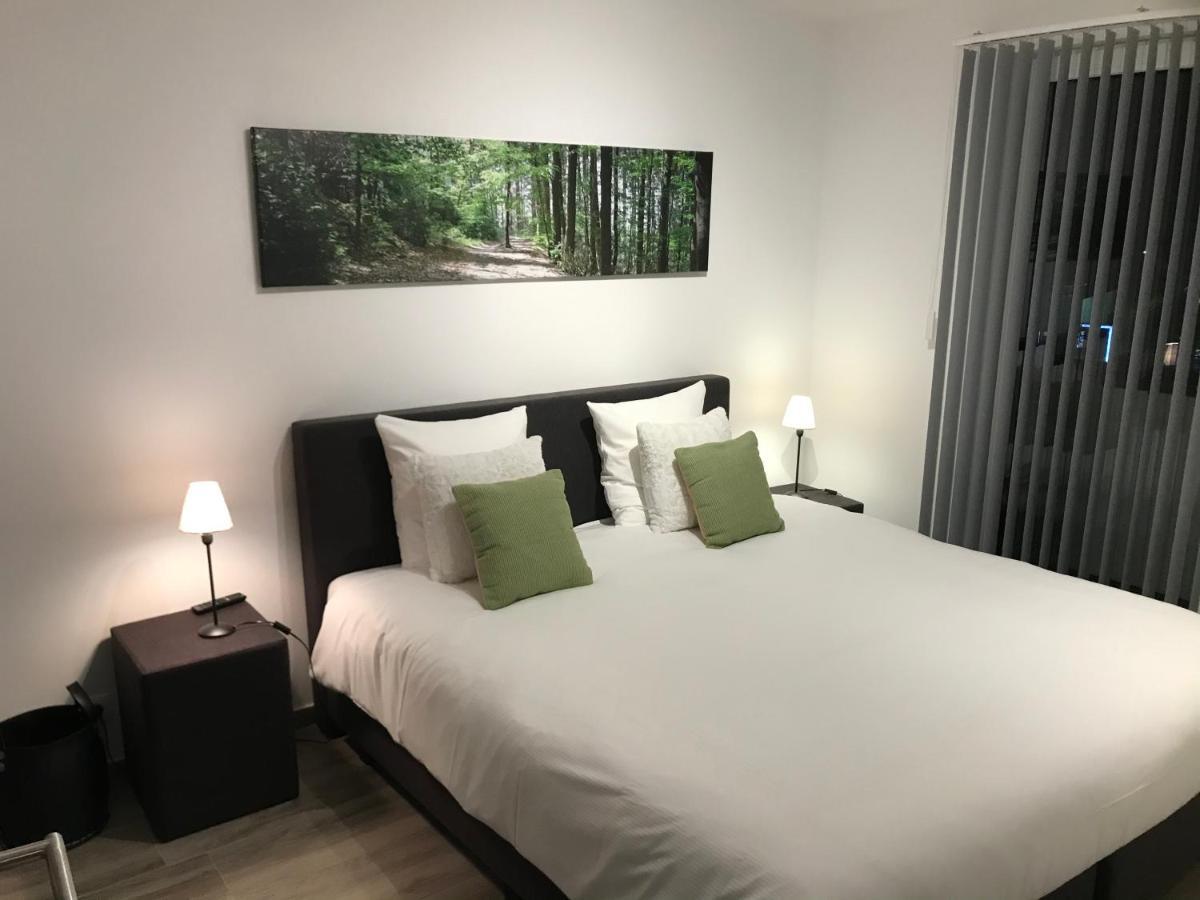 Penthouse Lebierre Hotel Малмеди Екстериор снимка